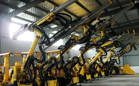 RFID倉儲(chǔ)機(jī)械手.jpg RFID倉儲(chǔ)機(jī)械手.jpg